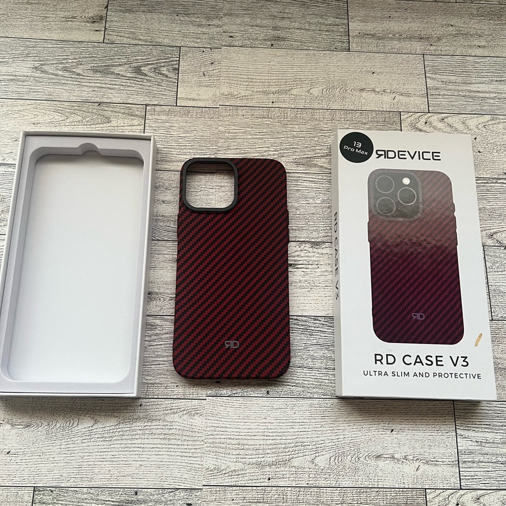 Red Carbon Fiber iPhone Case RD CASE V3